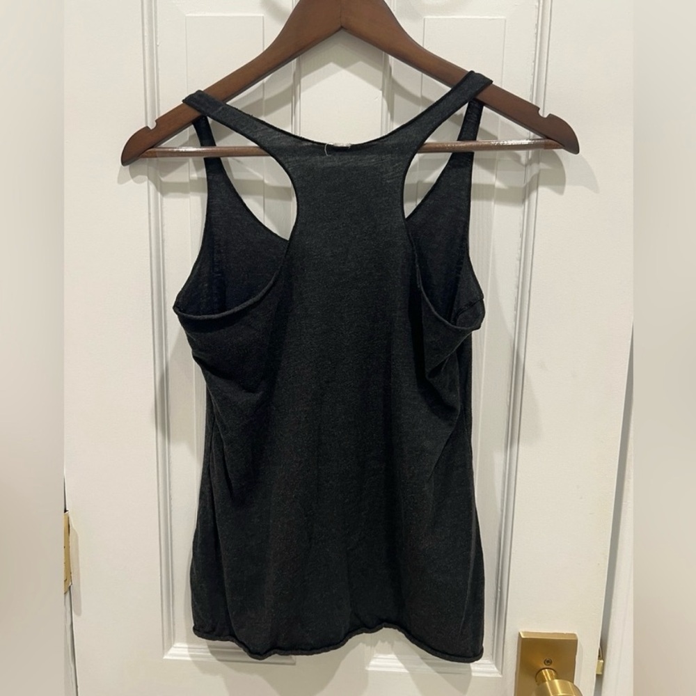 SoulCycle Women's Grey Cotton Tank Top with Rainbow Wheel Size S Soul Cycle - Picture 4 of 4